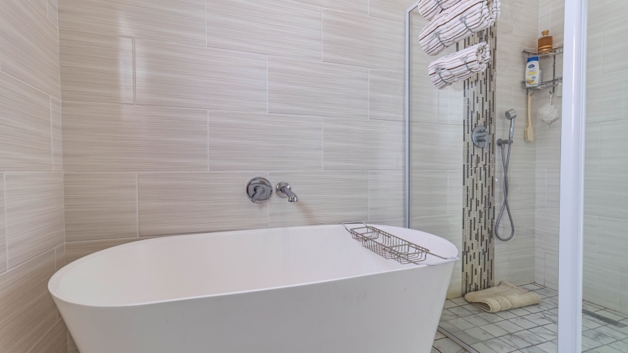 4 Bedroom Property for Sale in Sandy Point Beach Estate Western Cape